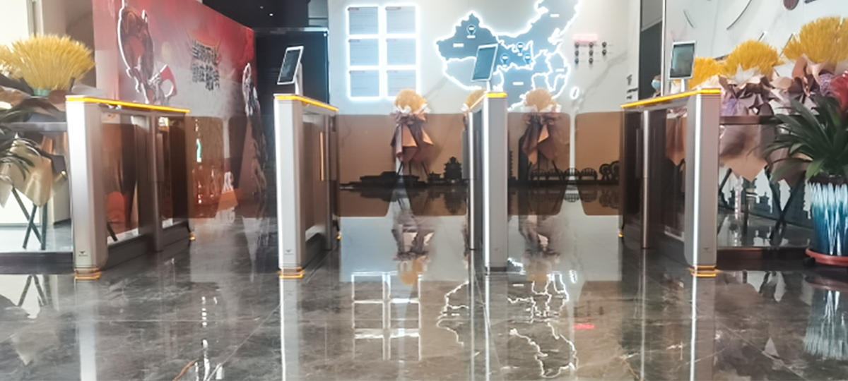 JSTZ3909 Swing Gates in the Headquarters of Vanke Real Estate