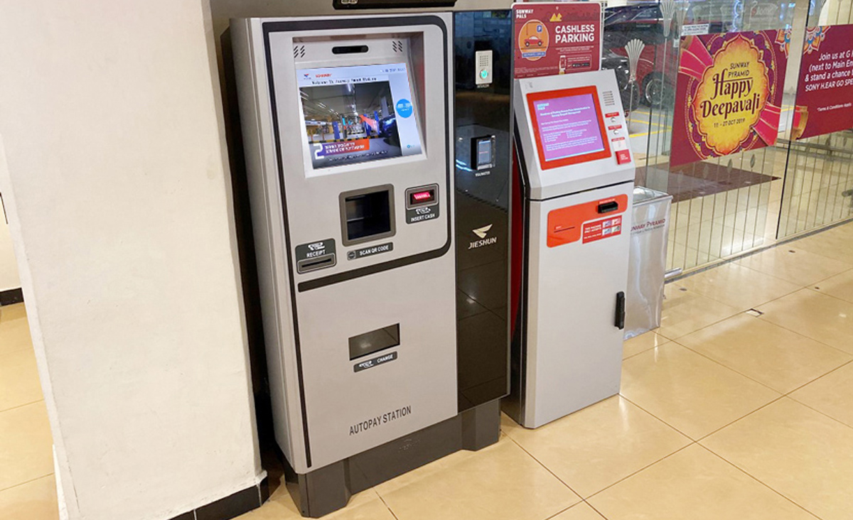 Automatic Pay Station
